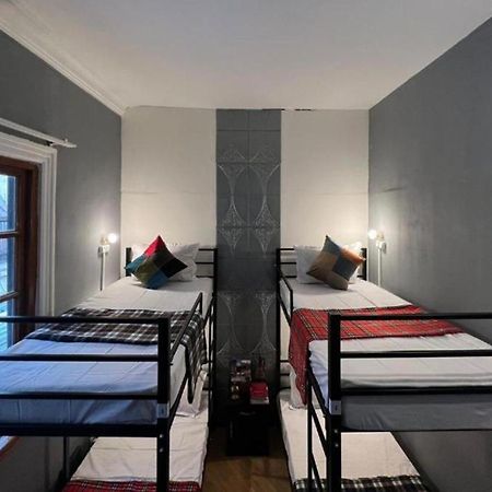 Machabelli 11A Hostel Tbilisi Zewnętrze zdjęcie